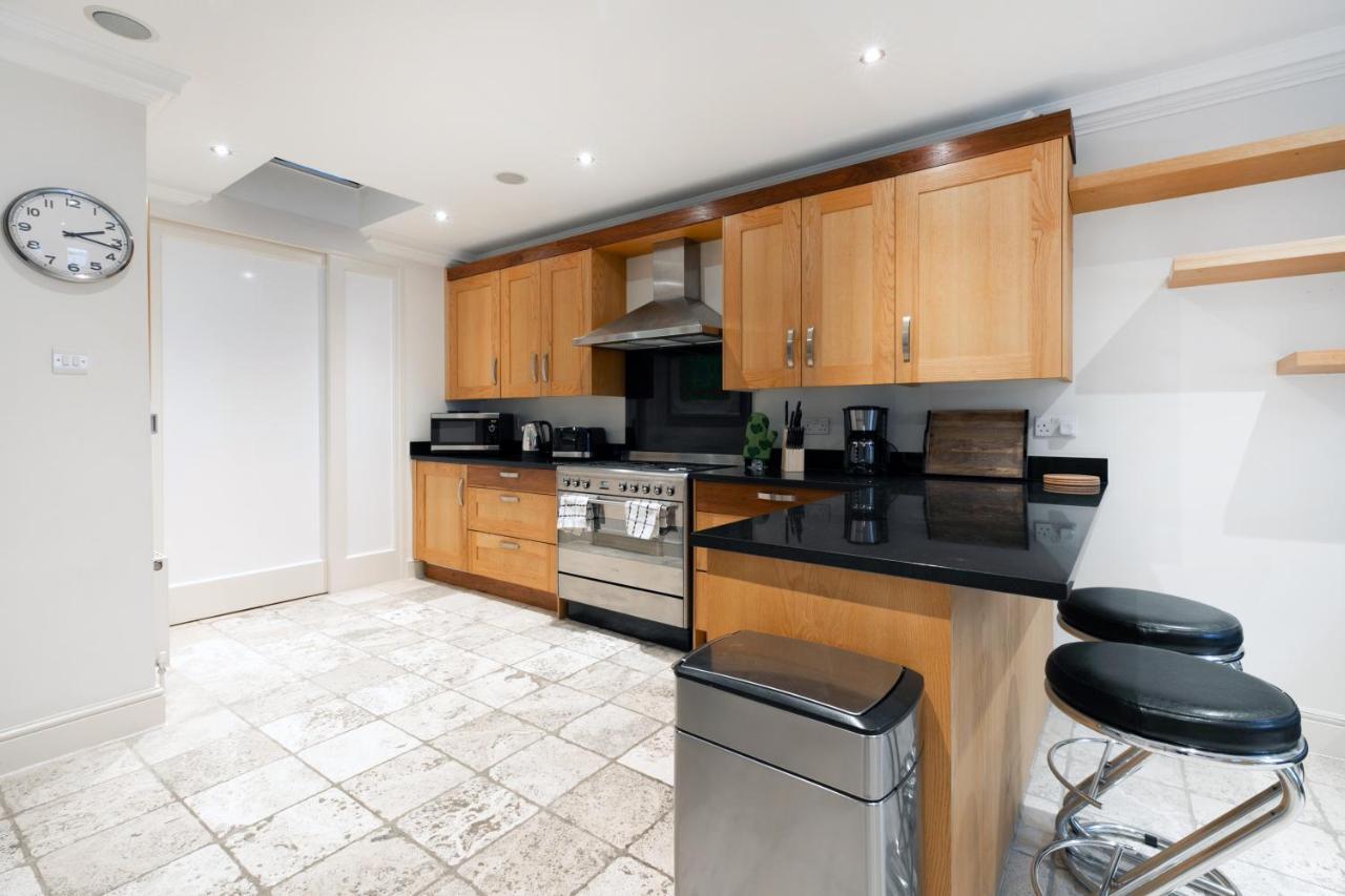Beautiful 4 Bedroom House Near Paddington Station London Bagian luar foto